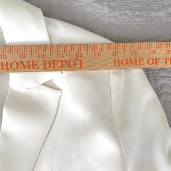 Gianni Bini Anya Rhinestone Fringe Jacket Skort Set 12 White Festival Concert - Picture 11 of 16